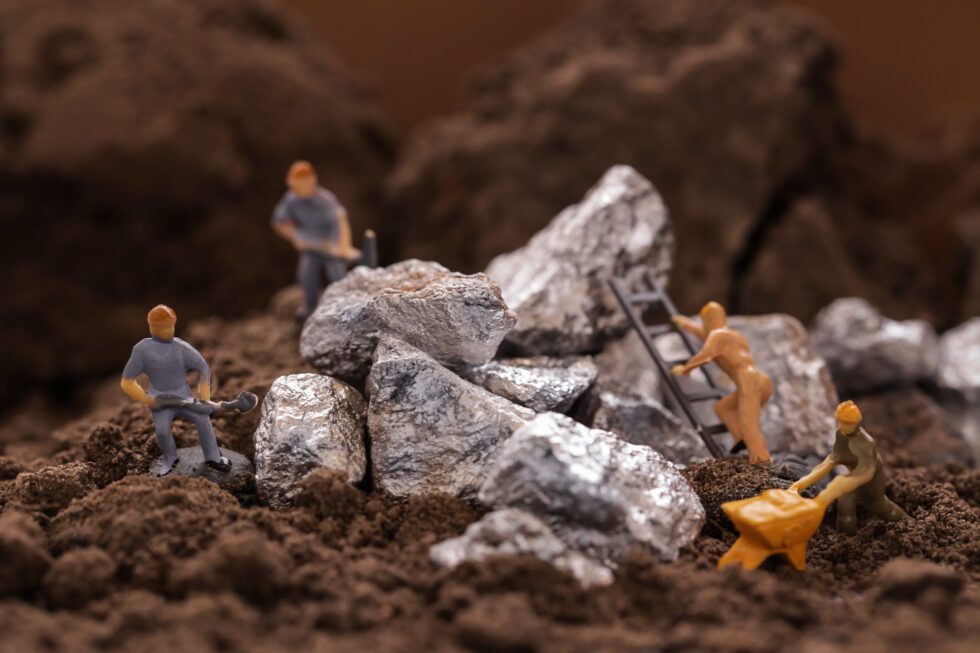 5 of the Best Silver Mining Stocks for Your Portfolio for 2023